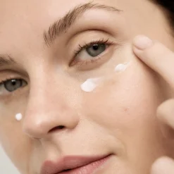 Awakening Creamy Eye Essence