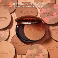 Bronzant Terracotta En Plein Soleil