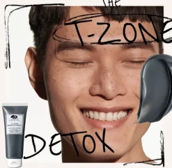 Clear Improvement Masque au Charbon Actif pour Purifier les Pores