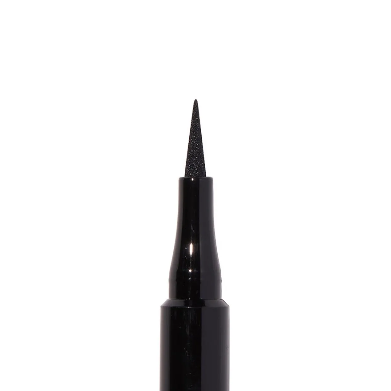 ColorstaySharp Line Eyeliner Liquide Pointe Fine