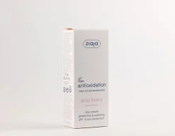 Crème de jour aux baies d’açaï SPF10