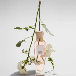 Eau Fraîche de Roses Blanches Eau de Toilette