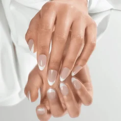 French Nails Dashing Medium Almond