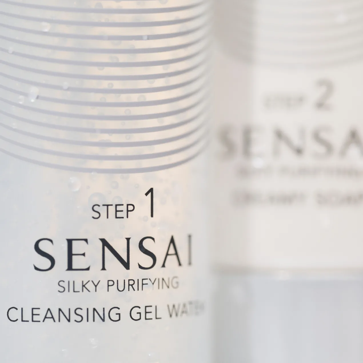Gel nettoyant aqueux Silky Purifying
