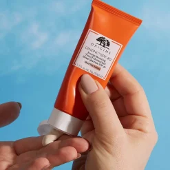 Ginzing SPF 40 Energy-Boosting Tinted Moisturizer