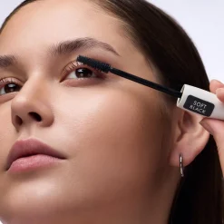 Glam & Doll Primer Mascara
