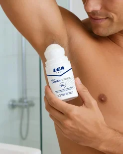 Men Clinical Déodorant Roll-On