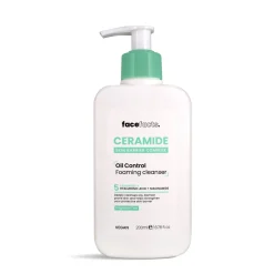 Mousse nettoyante régulatrice aux céramides