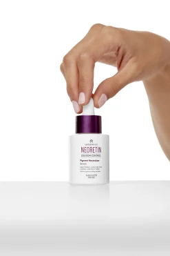 Neoretin Discrom Control Pigment Neutralizer Serum