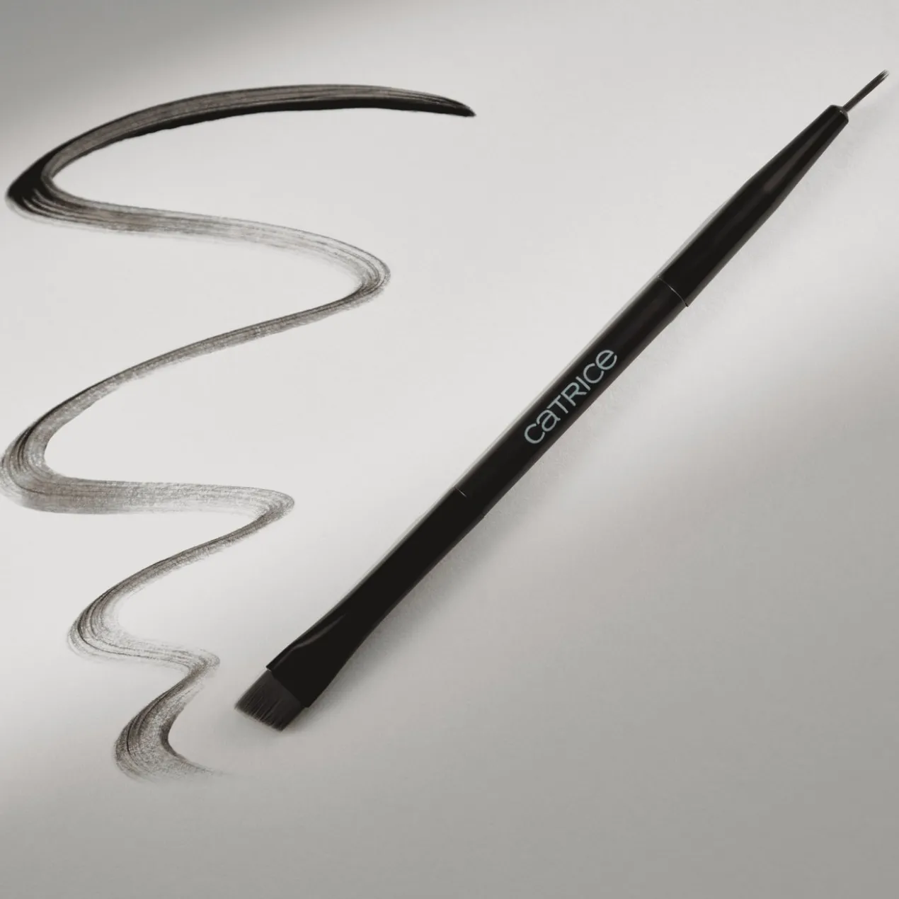 Pinceau Eyeliner Magic Perfectors