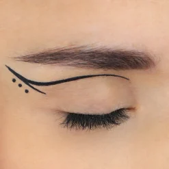 Playlist High Precision Brush Eyeliner