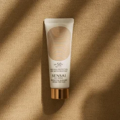 Silky Bronze Protective Sun Care Cream for Face SPF50+