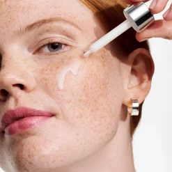Sérum illuminateur Moisture Surge Active Glow