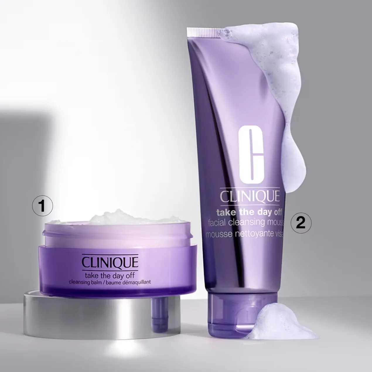 Take The Day Off Mousse Nettoyante pour le Visage