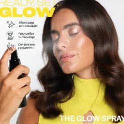 The Glow Spray Facial Fixateur Illuminateur