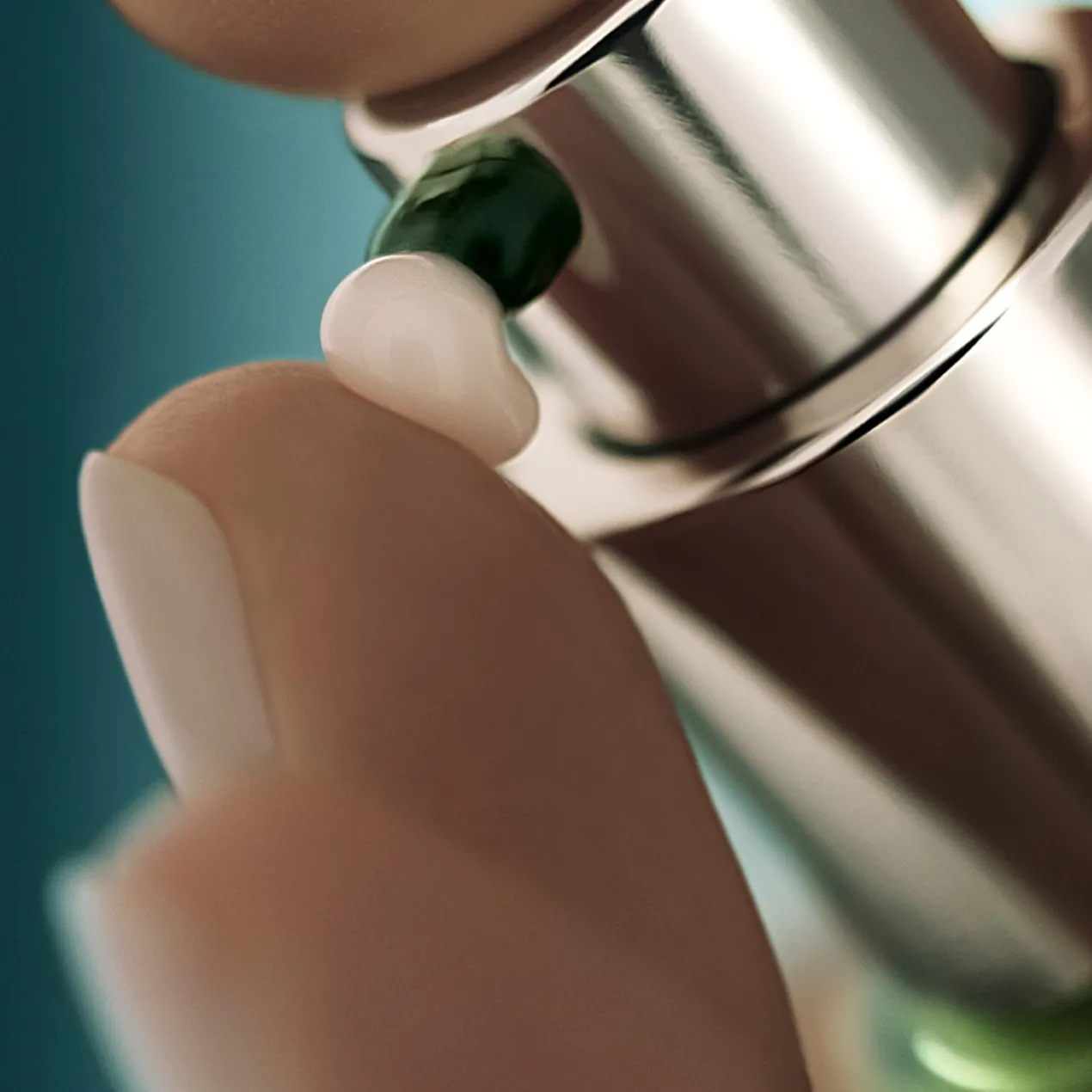 The Lifting Firming Serum