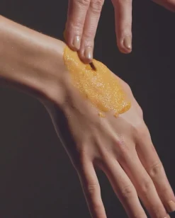 The Renewal Oil Exfoliant pour le Visage
