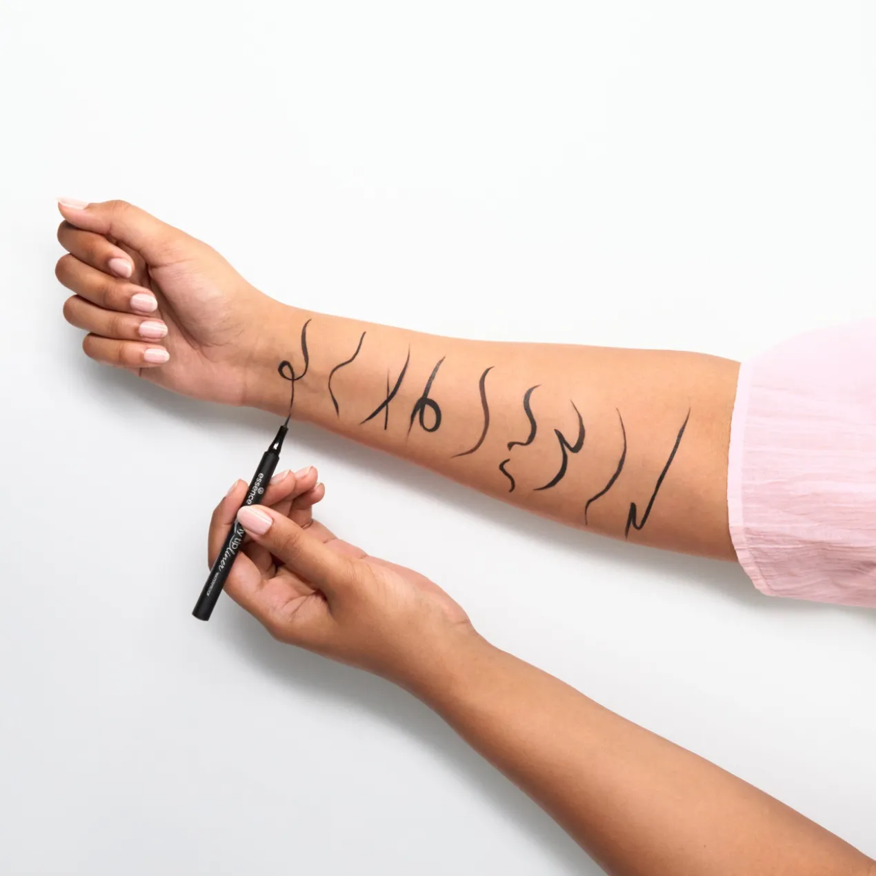 Tiny Tip Liner Eyeliner Waterproof