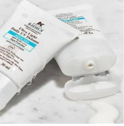 Ultra Light Daily UV Defense Aqua Gel Protection Solaire Visage